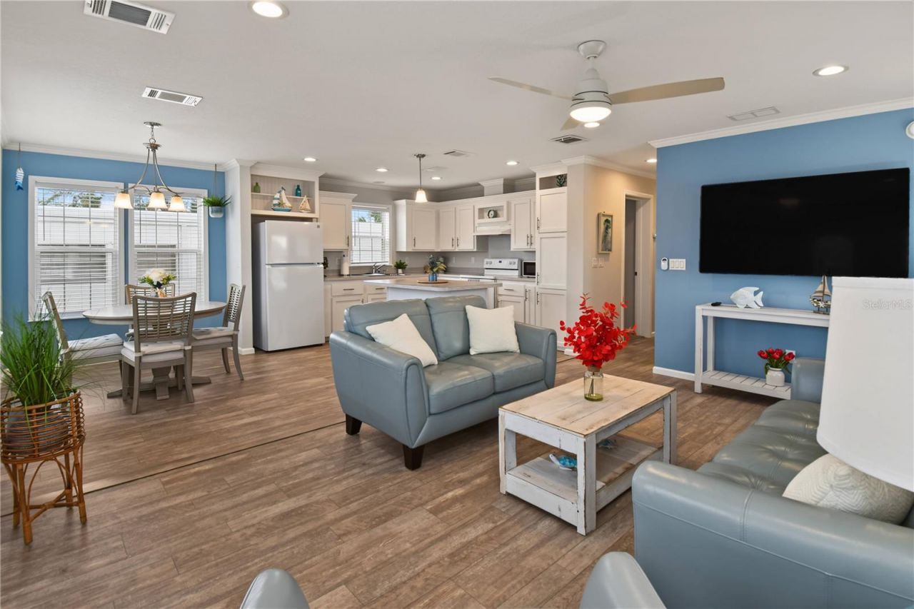 919 50th Avenue W, Bradenton, FL 34207 Photo