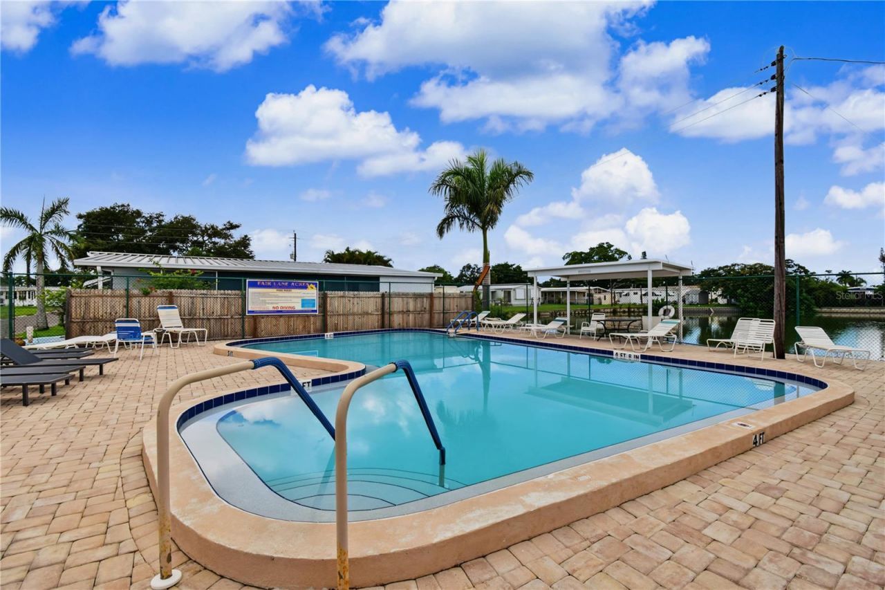 919 50th Avenue W, Bradenton, FL 34207 Photo