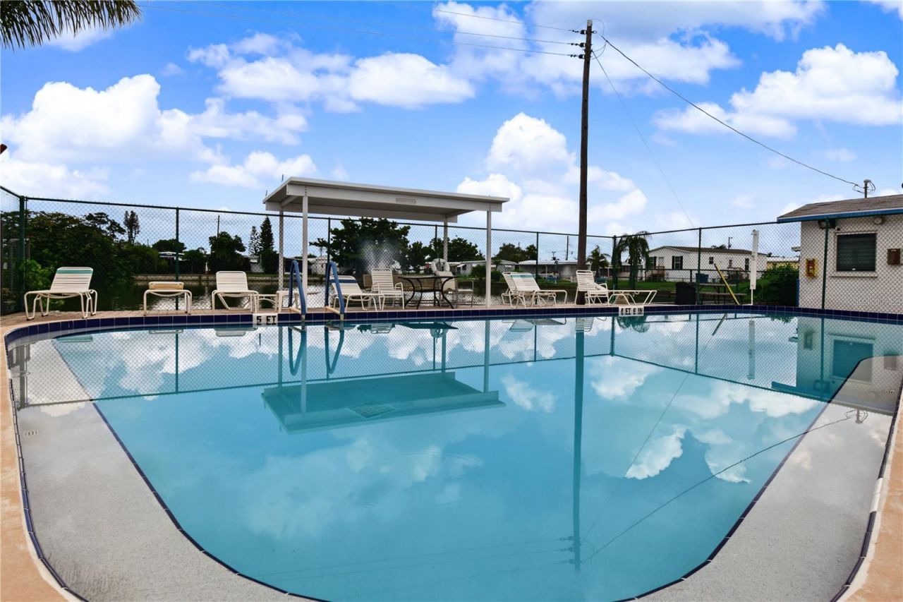919 50th Avenue W, Bradenton, FL 34207 Photo