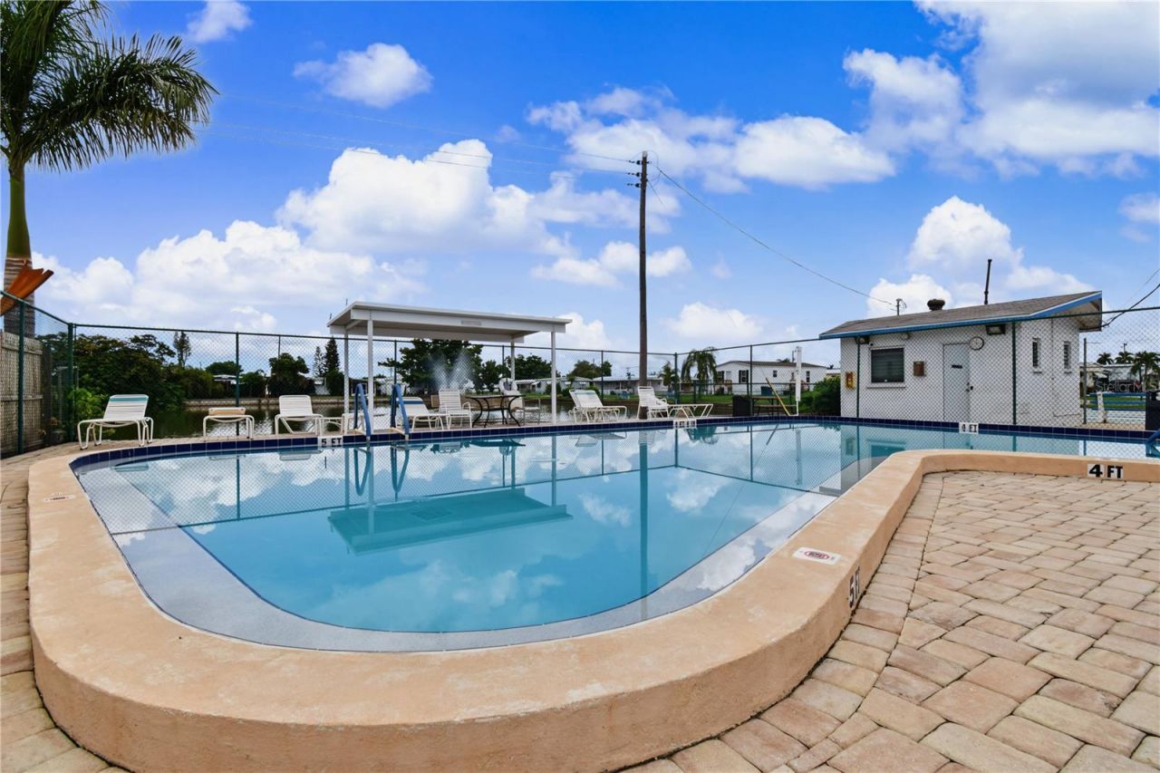 919 50th Avenue W, Bradenton, FL 34207 Photo