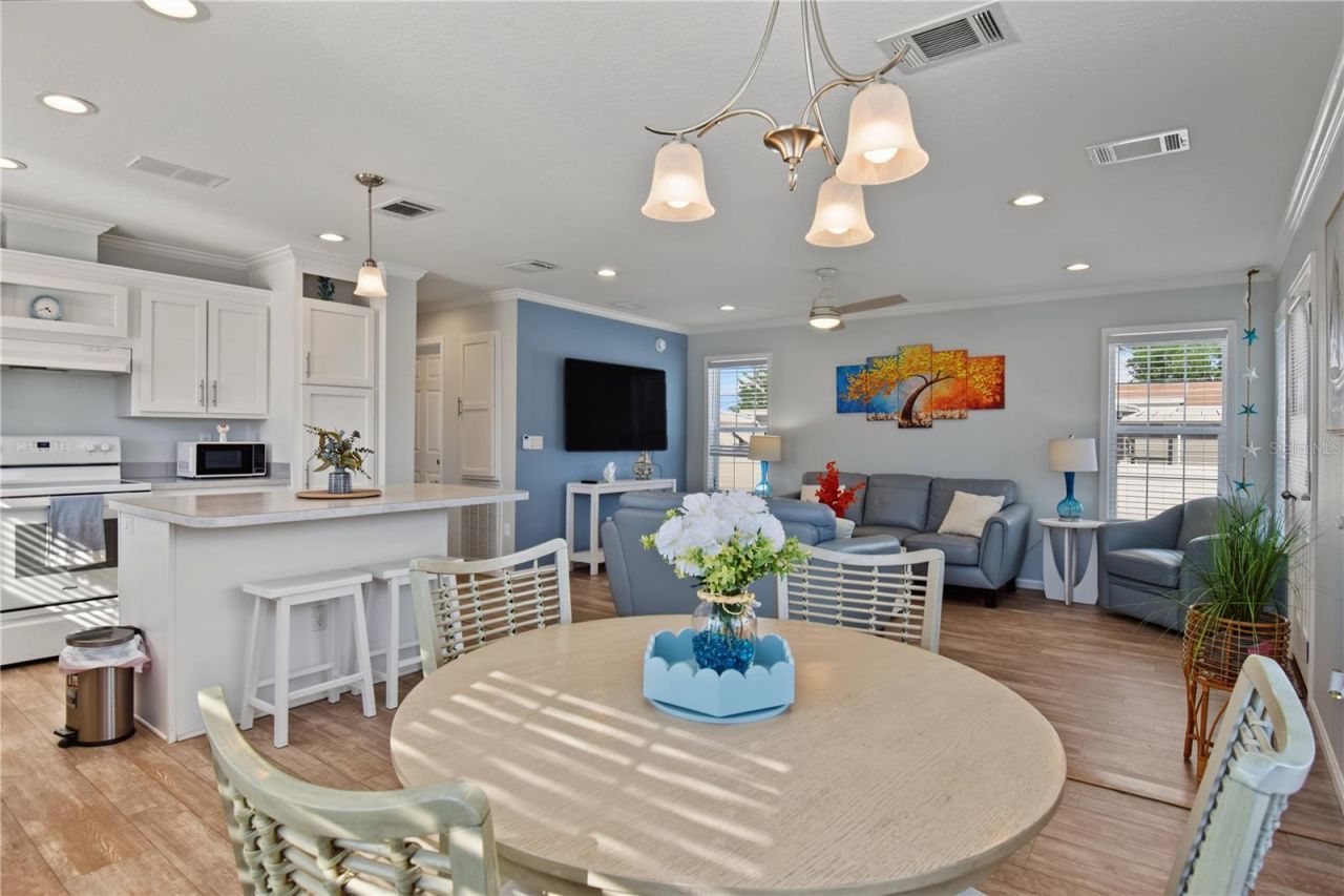 919 50th Avenue W, Bradenton, FL 34207 Photo