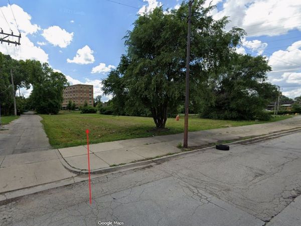 715 W 120th Street , Chicago, IL 60628