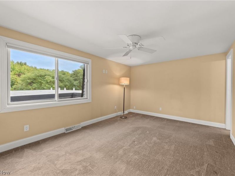 19245 Briarwood Lane, Strongsville, OH 44149 Photo 23