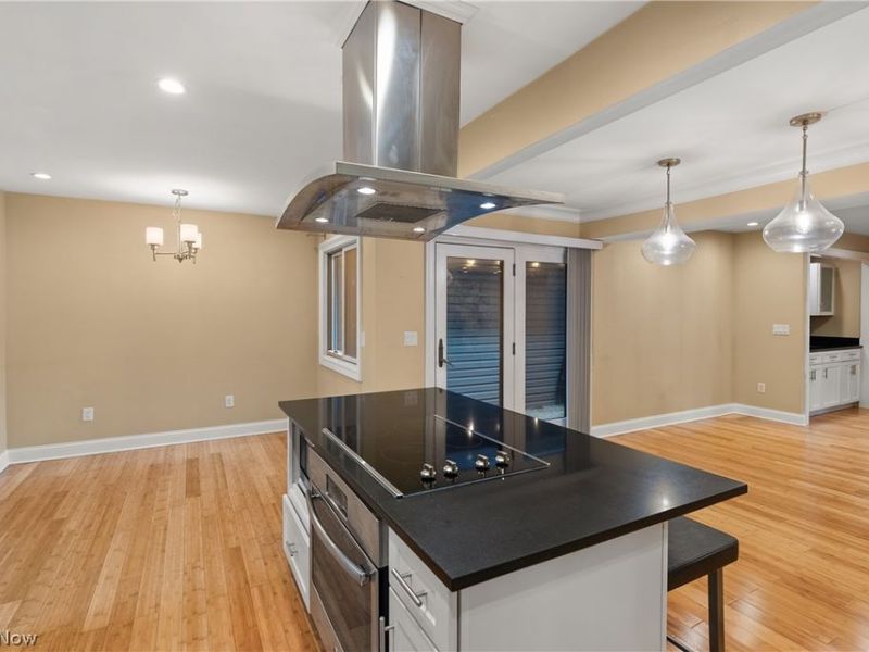 19245 Briarwood Lane, Strongsville, OH 44149 Photo 9