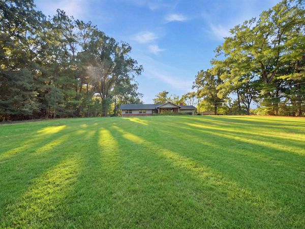 5095 EVERGREEN RD, Lakeland, TN 38002