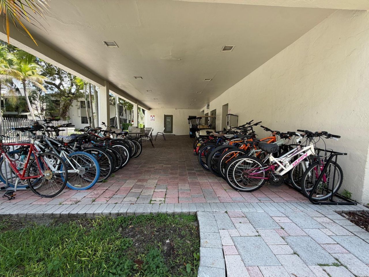 7963 SW 104th St, Unit 210A, Miami, FL 33156 Photo