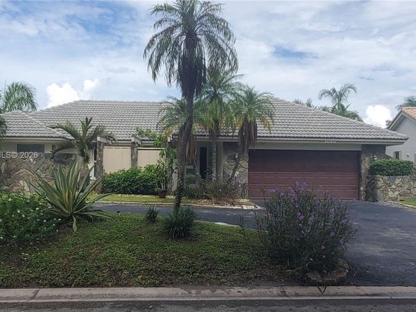 1060 NW 110th Ln , Unit 1060, Coral Springs, FL 33071