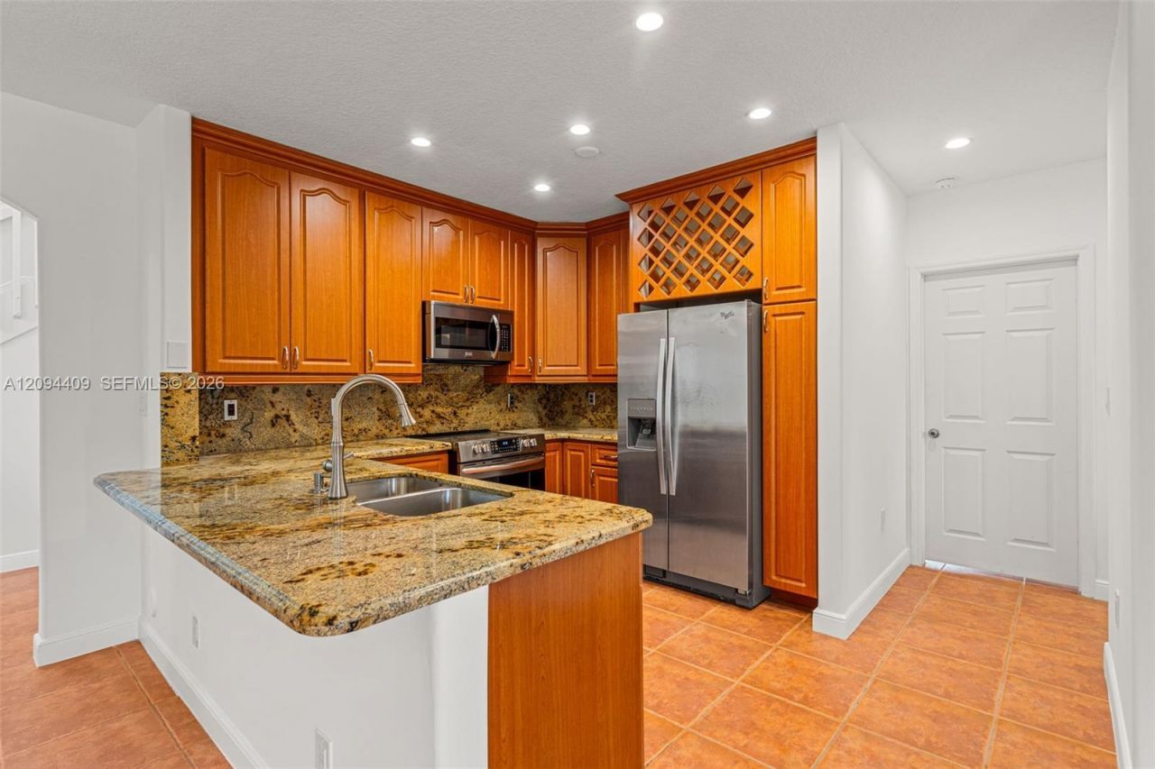 16148 SW 143rd St , Miami, FL 33196 Photo