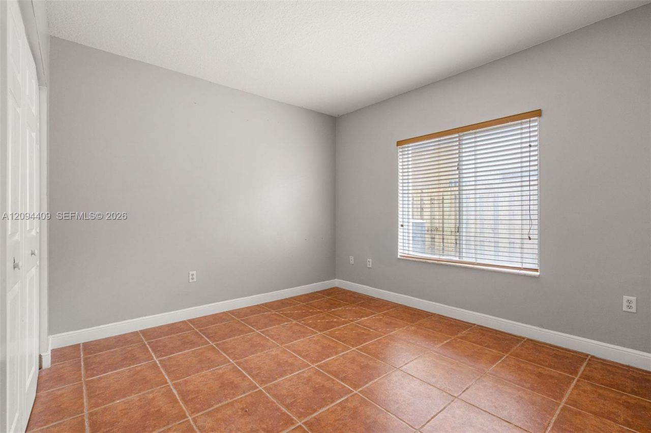 16148 SW 143rd St , Miami, FL 33196 Photo