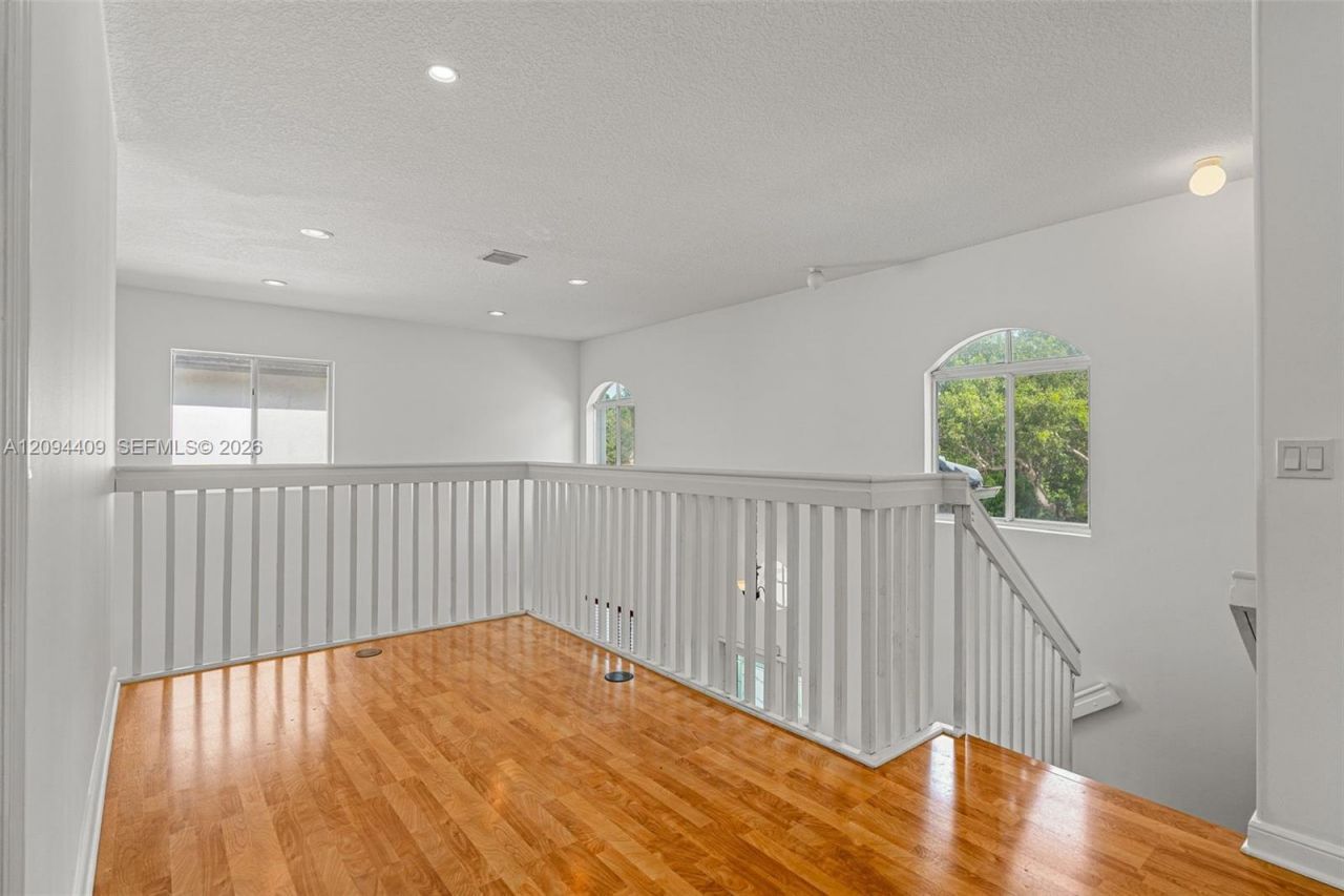16148 SW 143rd St , Miami, FL 33196 Photo
