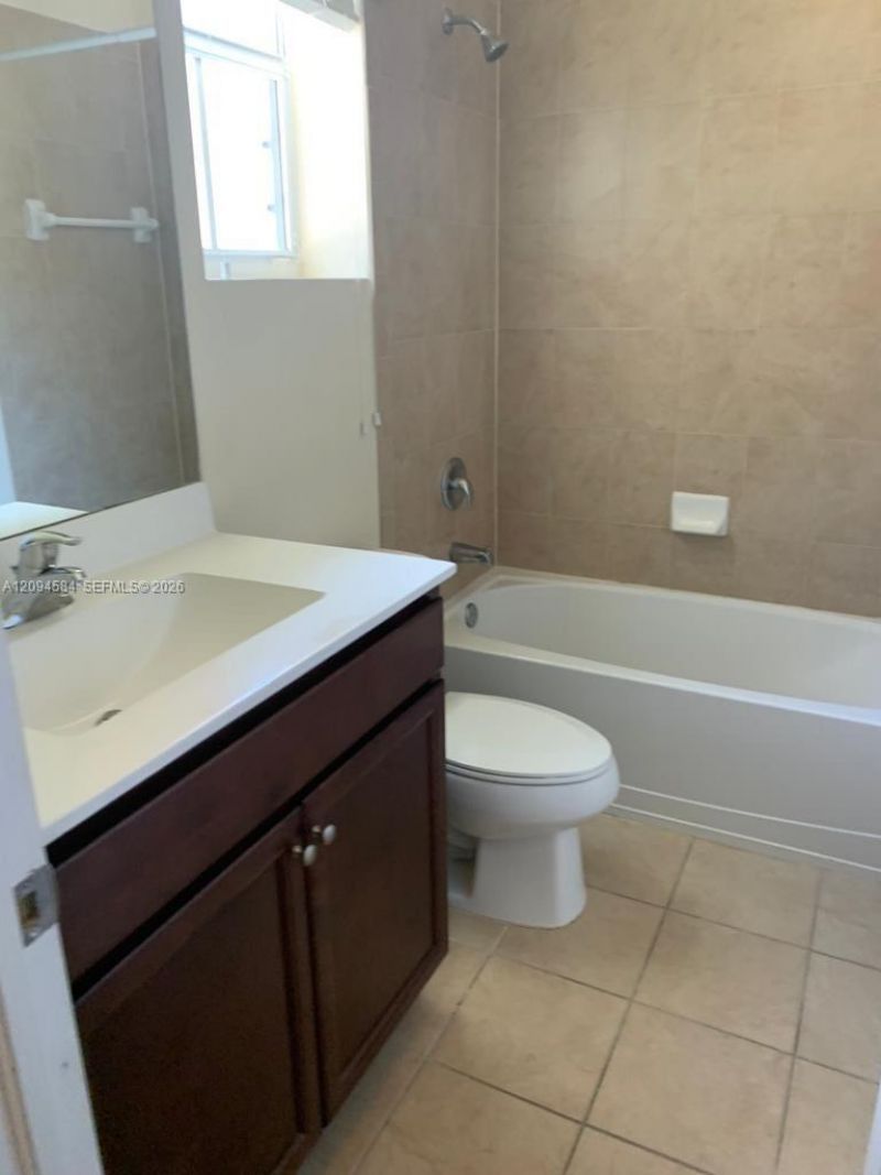 142 SE 28th Ter , Unit 10, Homestead, FL 33033 Photo