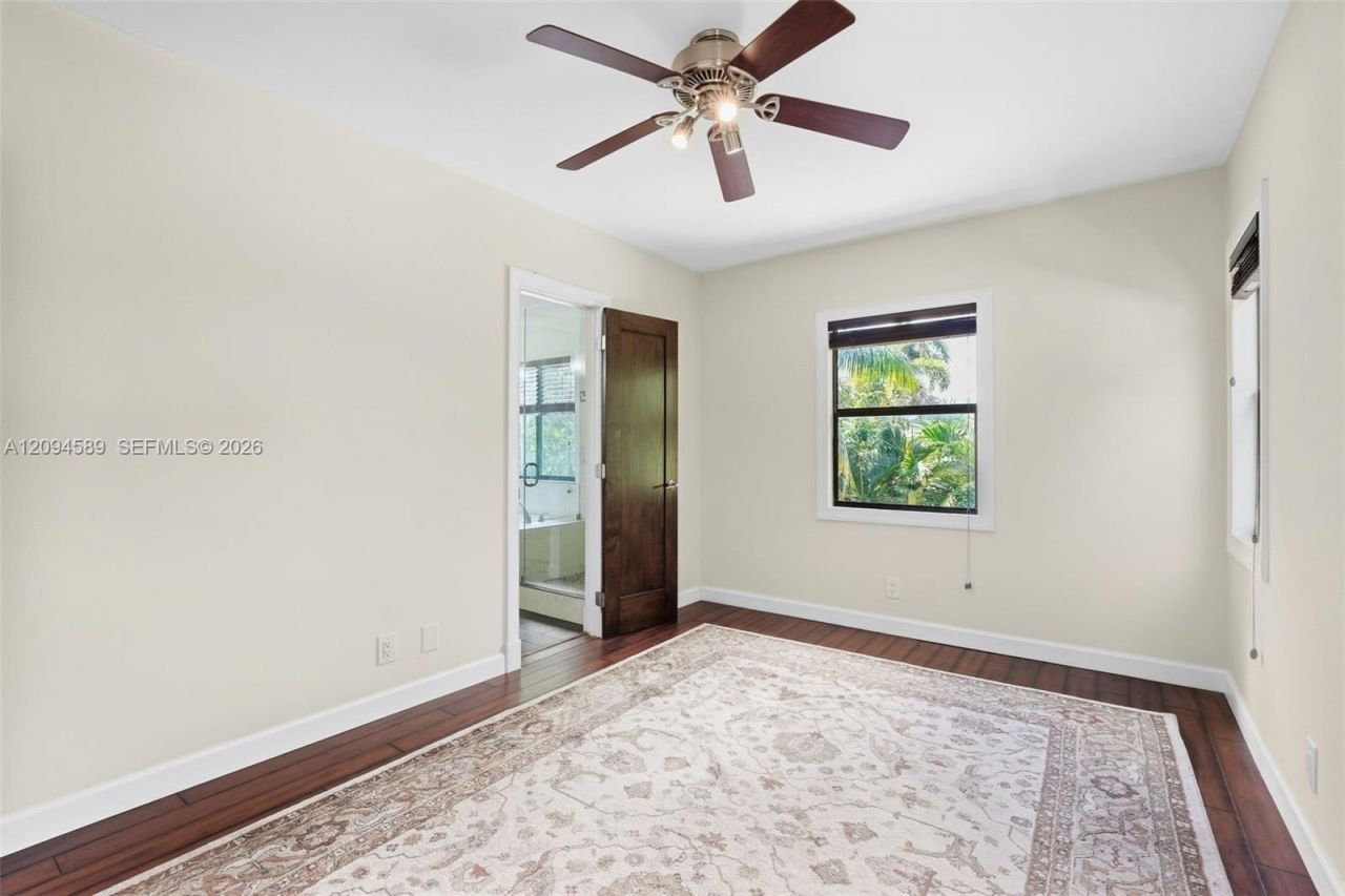 521 N Victoria Park Rd , Fort Lauderdale, FL 33301 Photo
