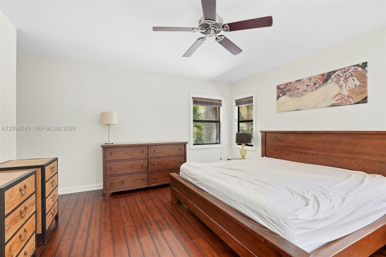 521 N Victoria Park Rd , Fort Lauderdale, FL 33301 Photo