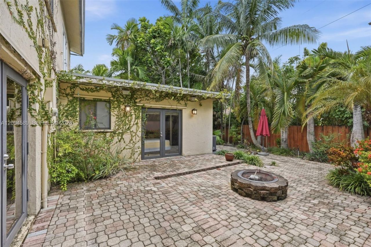 521 N Victoria Park Rd , Fort Lauderdale, FL 33301 Photo