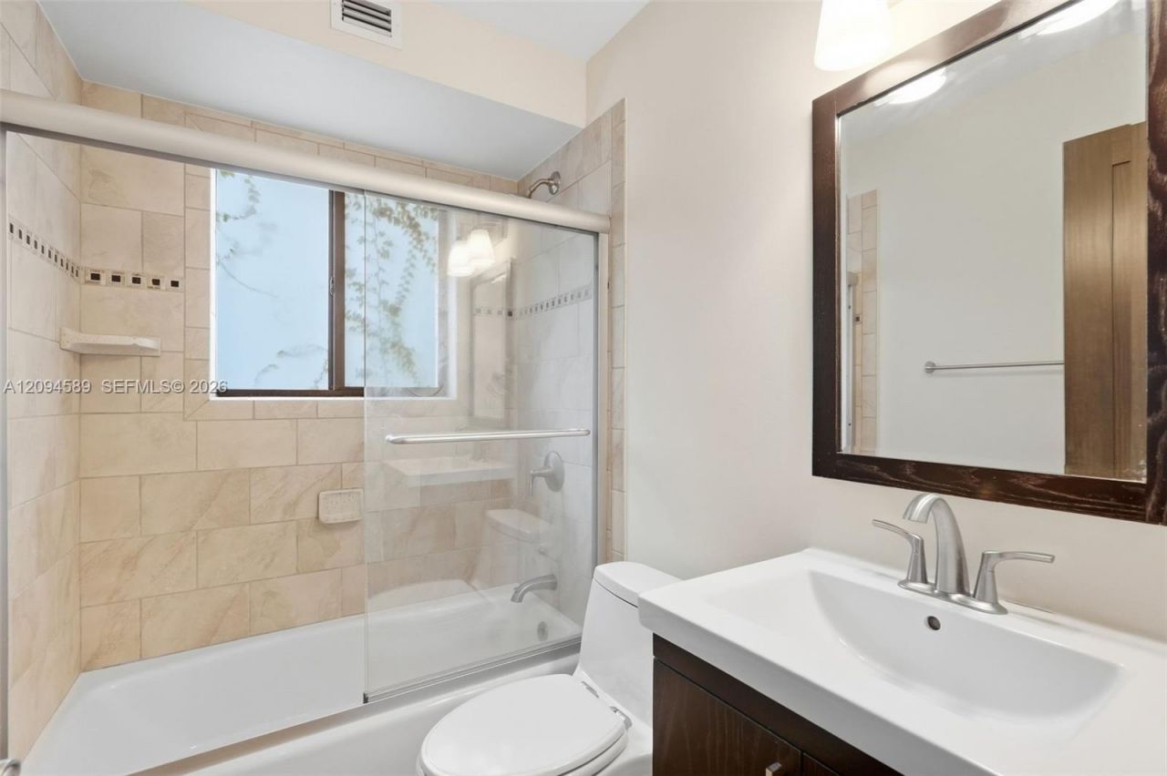 521 N Victoria Park Rd , Fort Lauderdale, FL 33301 Photo