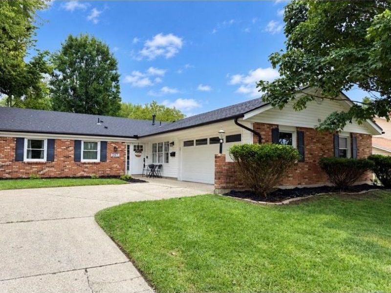 367 Bowman Drive, Fairborn, OH 45324 Photo 2