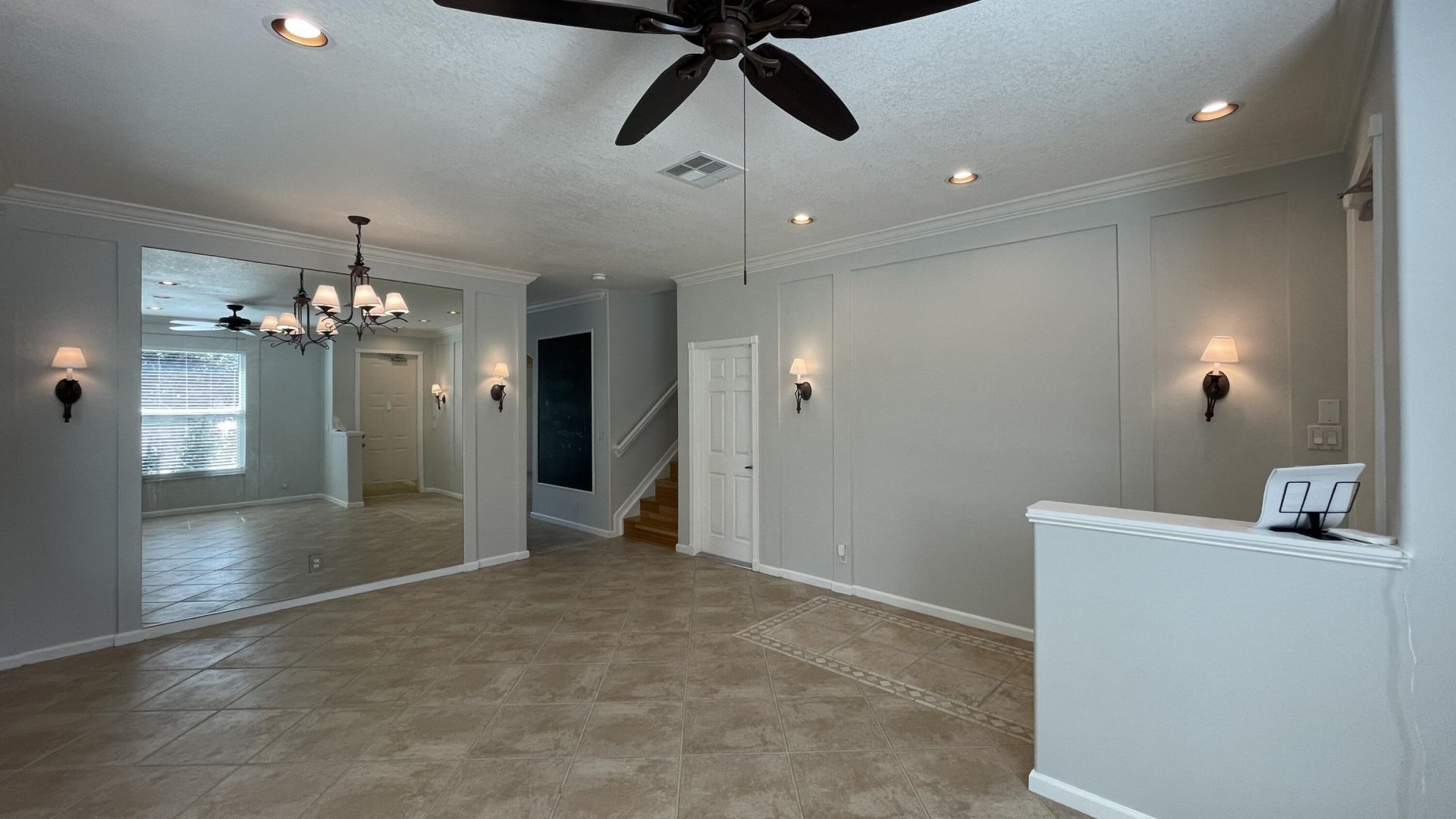 4857 Victoria Circle, West Palm Beach, FL 33409 Photo