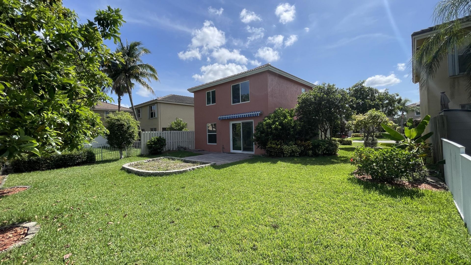 4857 Victoria Circle, West Palm Beach, FL 33409 Photo