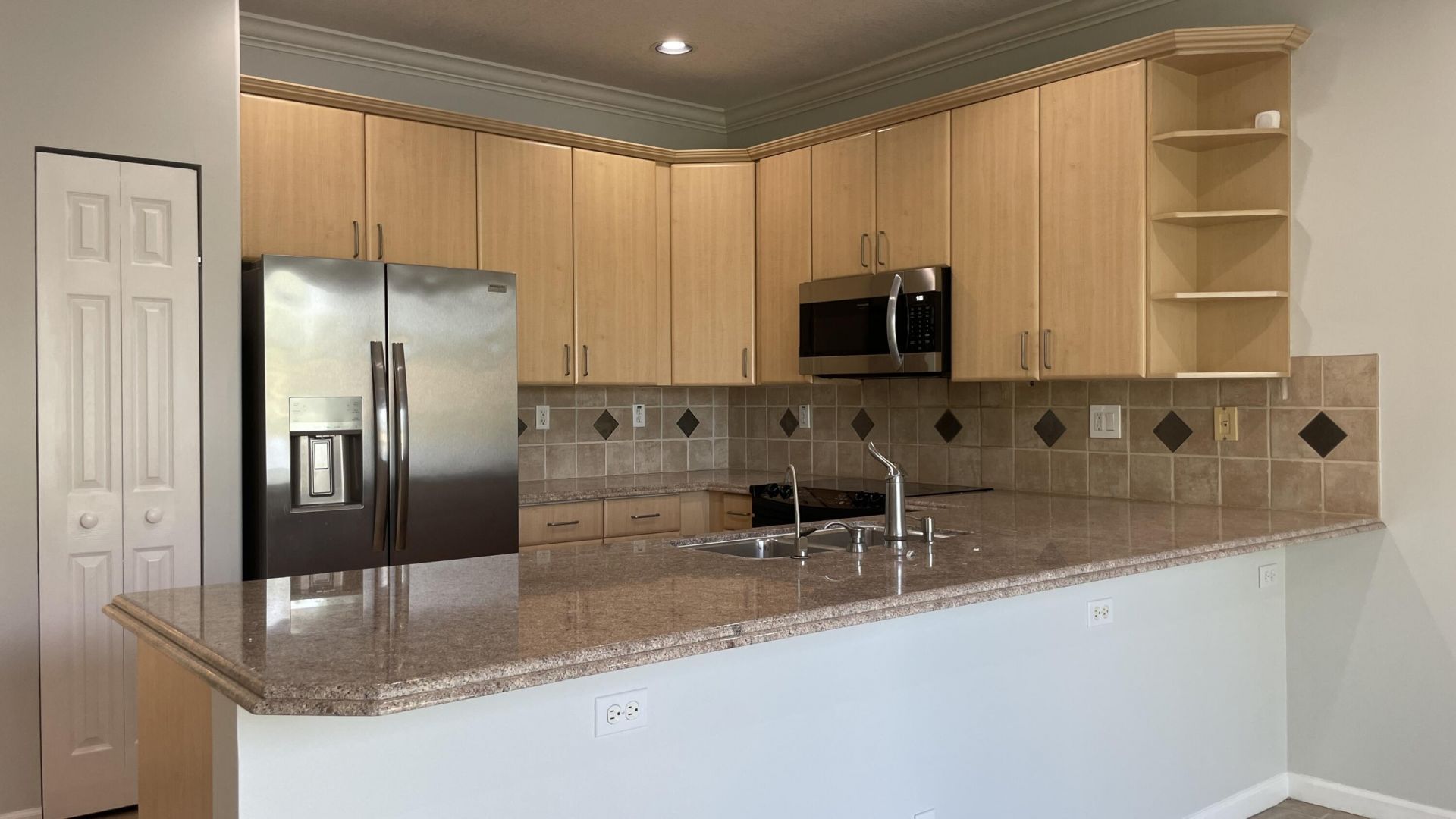 4857 Victoria Circle, West Palm Beach, FL 33409 Photo