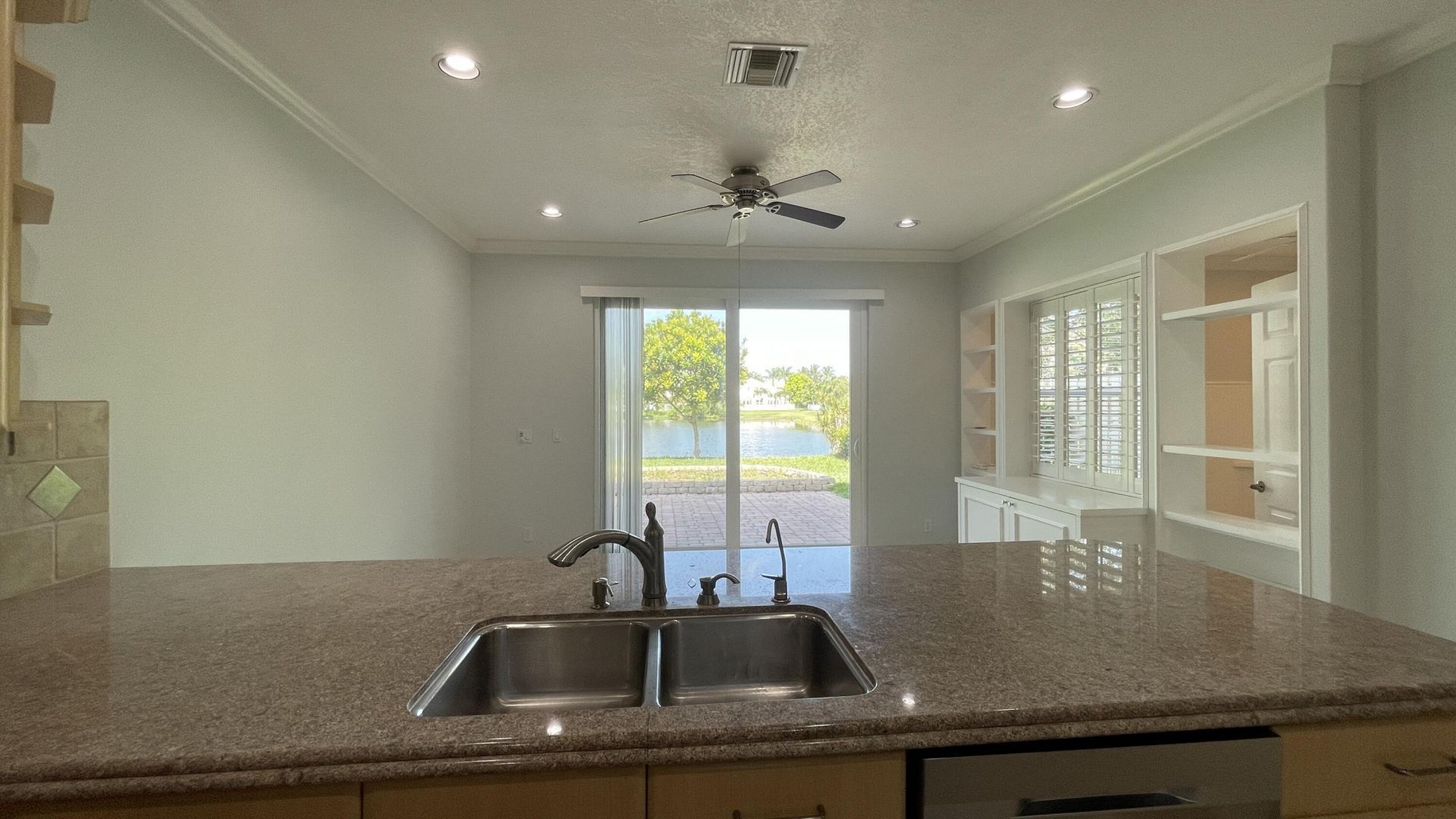 4857 Victoria Circle, West Palm Beach, FL 33409 Photo