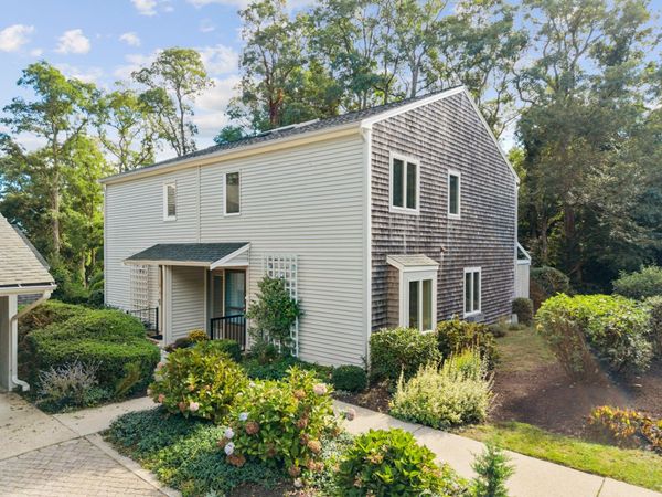 4 Apple Mew, Unit 4, Sandwich, MA 02563