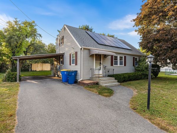 51 Selwyn Rd, Randolph, MA 02368