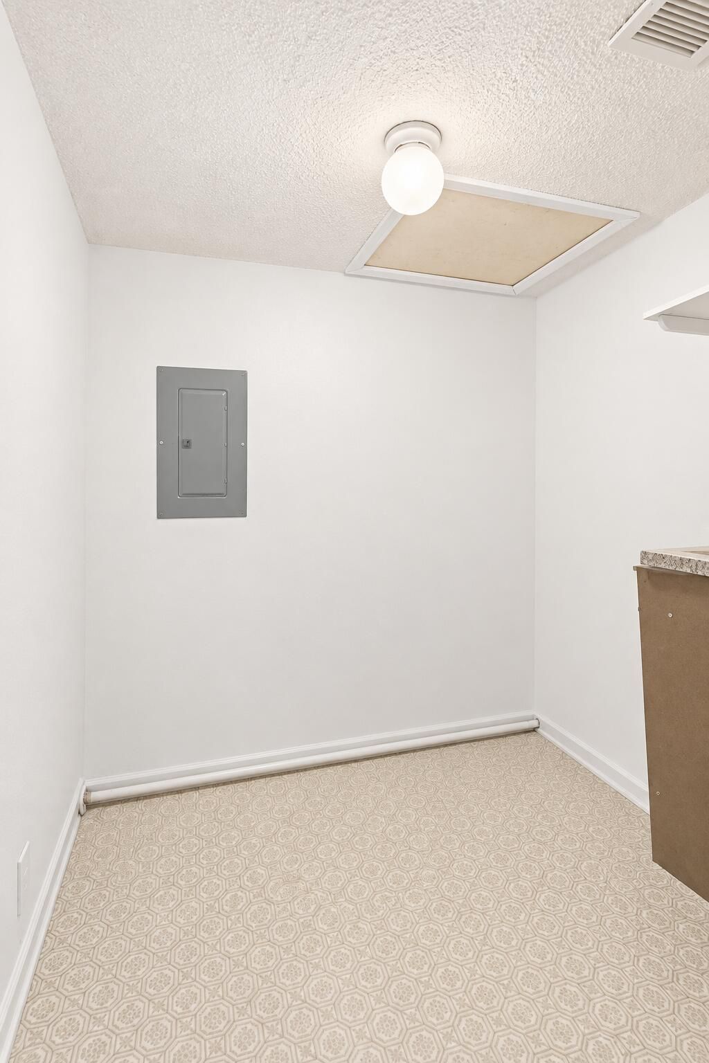 912 Sea Gull Drive Photo 15