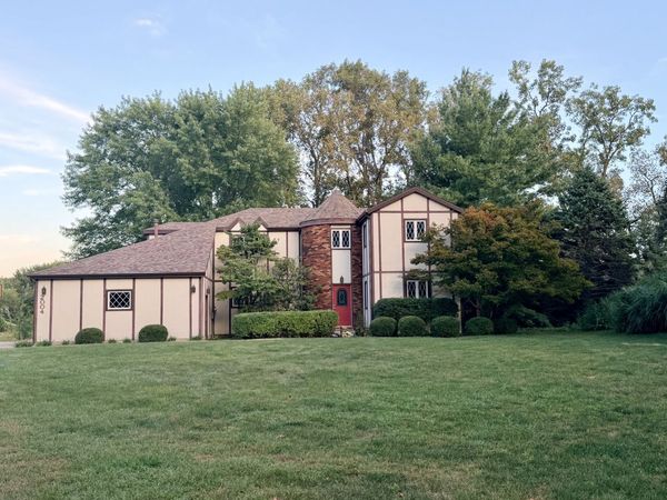 2004 Byrnebruk Drive , Champaign, IL 61822