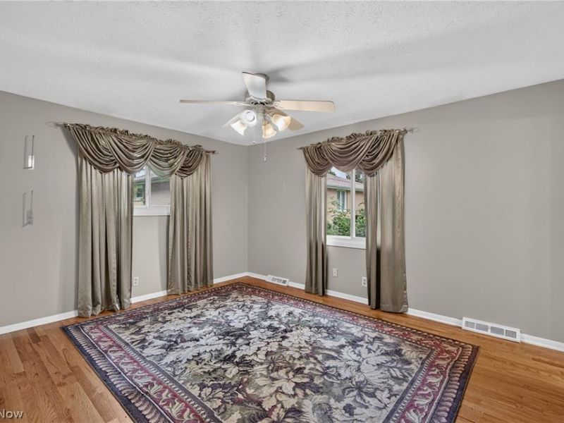 1597 Windsor Circle , Mayfield Heights, OH 44124 Photo 25
