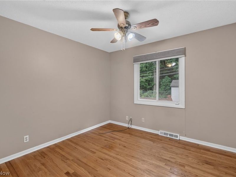 1597 Windsor Circle , Mayfield Heights, OH 44124 Photo 30