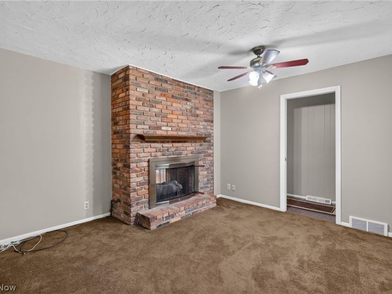 1597 Windsor Circle , Mayfield Heights, OH 44124 Photo 7