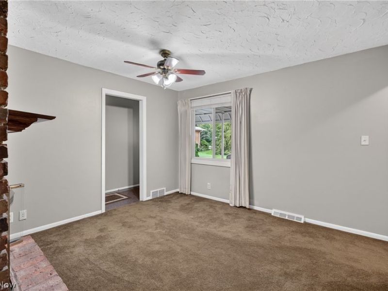 1597 Windsor Circle , Mayfield Heights, OH 44124 Photo 9