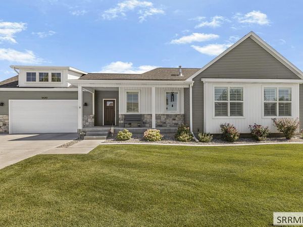 1820 N Iver Street, IDAHO FALLS, ID 83401