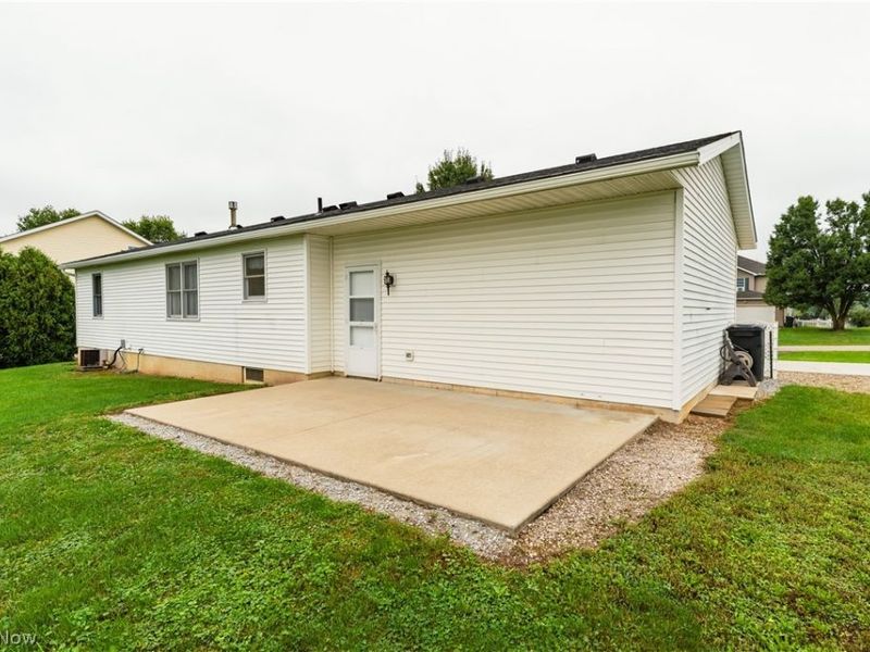 294 Apple Ridge Drive, Apple Creek, OH 44606 Photo 5
