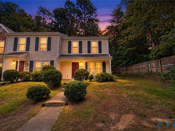 15253 Broadwater Circle , Chester, VA 23831