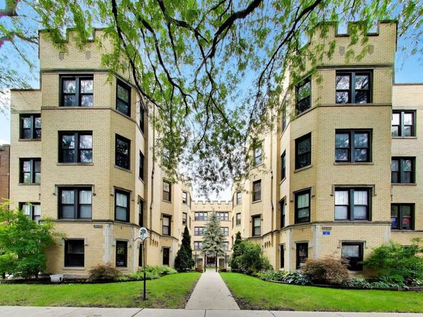 6442 N Leavitt Street, Unit E0, Chicago, IL 60645