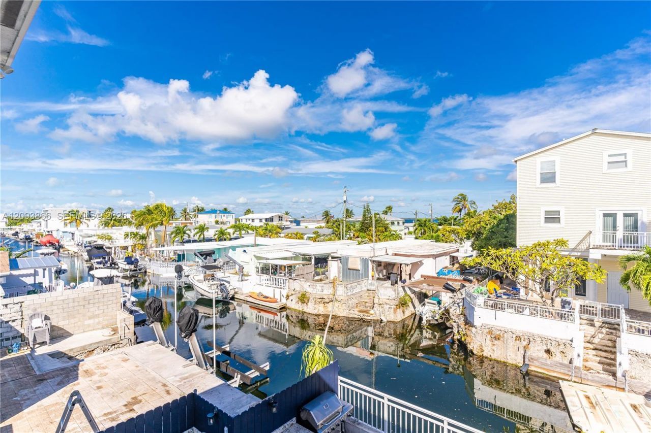 103 W Avenue A, Key Largo, FL 33037 Photo