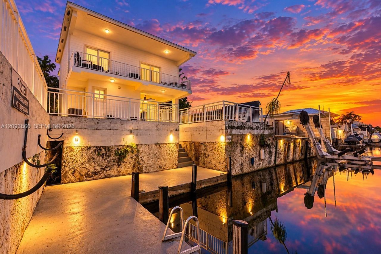 103 W Avenue A, Key Largo, FL 33037 Photo