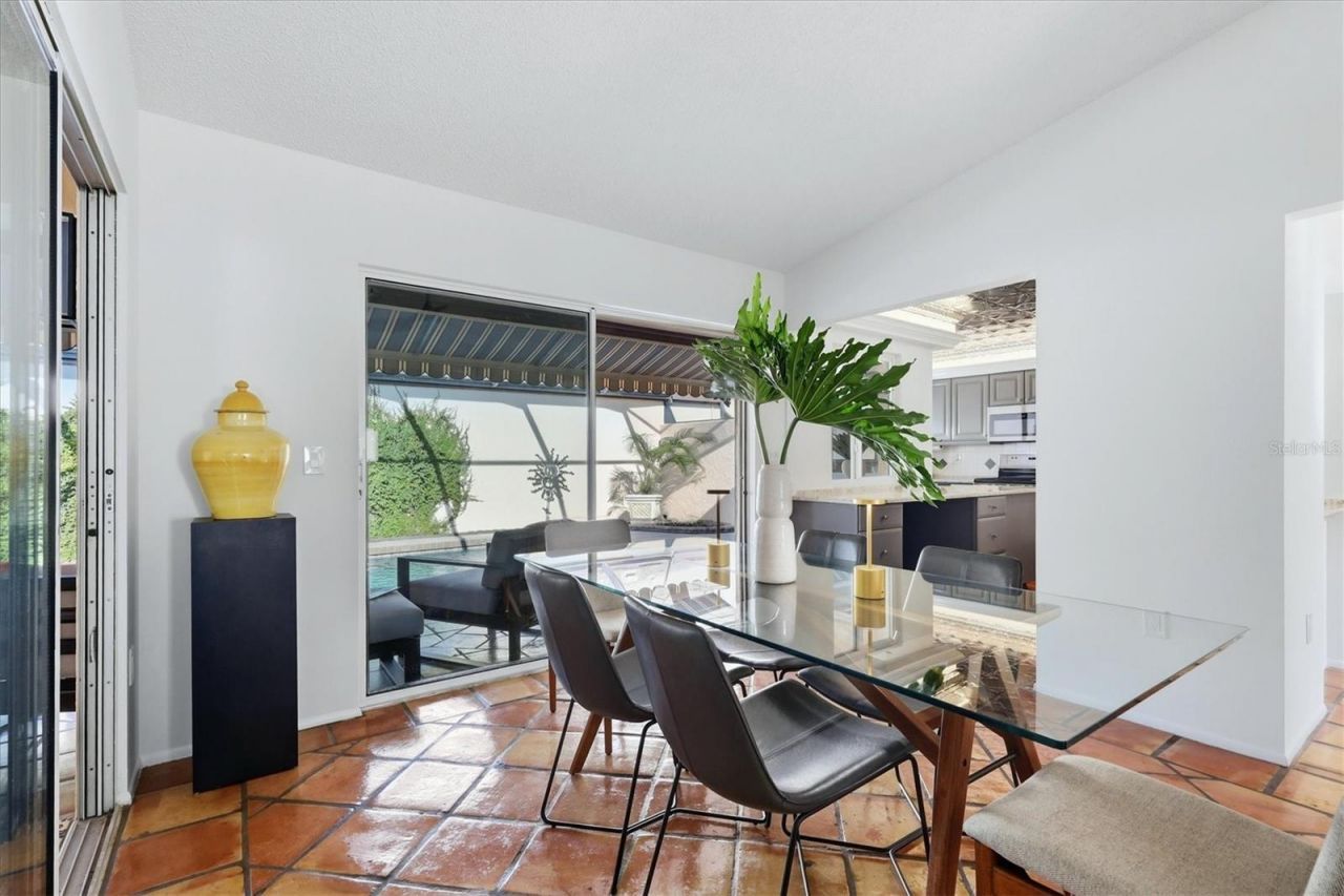 3634 Glen Oaks Manor Drive, Sarasota, FL 34232 Photo