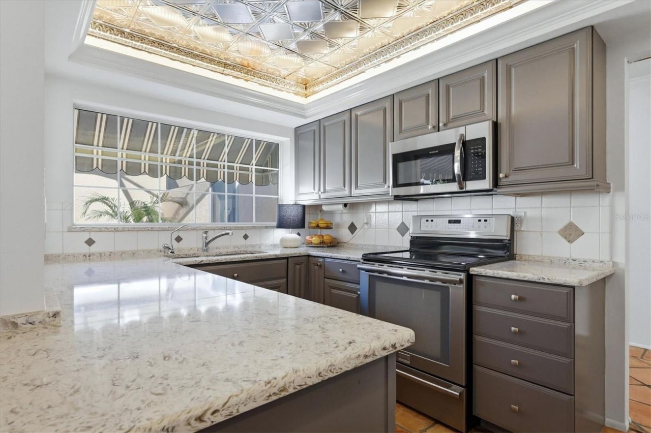 3634 Glen Oaks Manor Drive, Sarasota, FL 34232 Photo