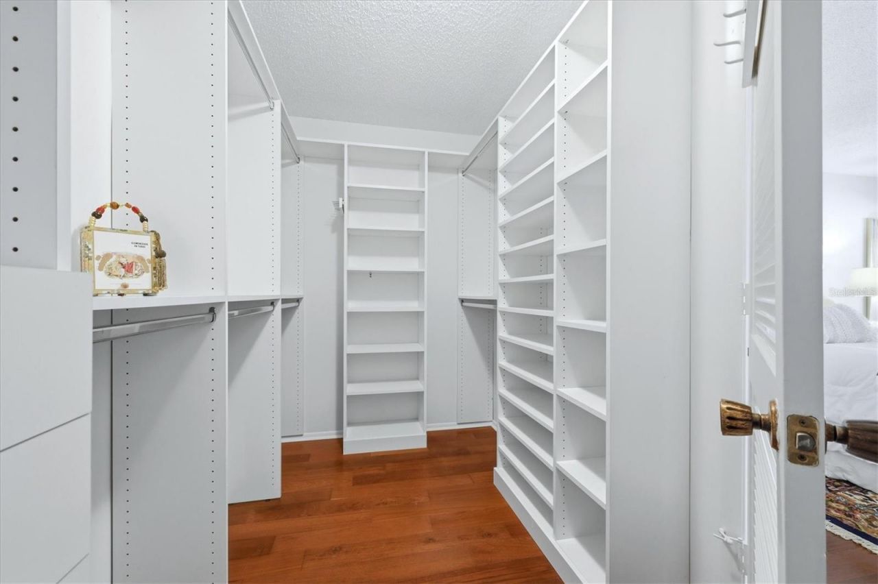 3634 Glen Oaks Manor Drive, Sarasota, FL 34232 Photo