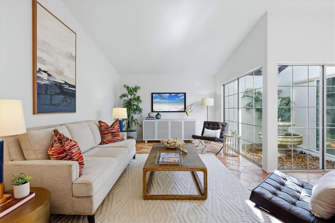 3634 Glen Oaks Manor Drive, Sarasota, FL 34232 Photo