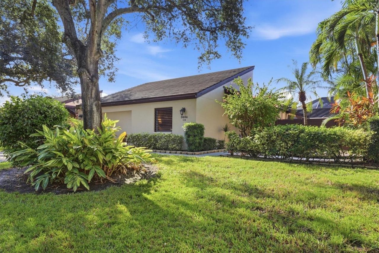 3634 Glen Oaks Manor Drive, Sarasota, FL 34232 Photo