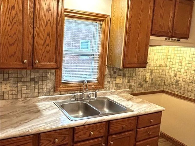 315 N Bentley Avenue, Niles, OH 44446 Photo 13