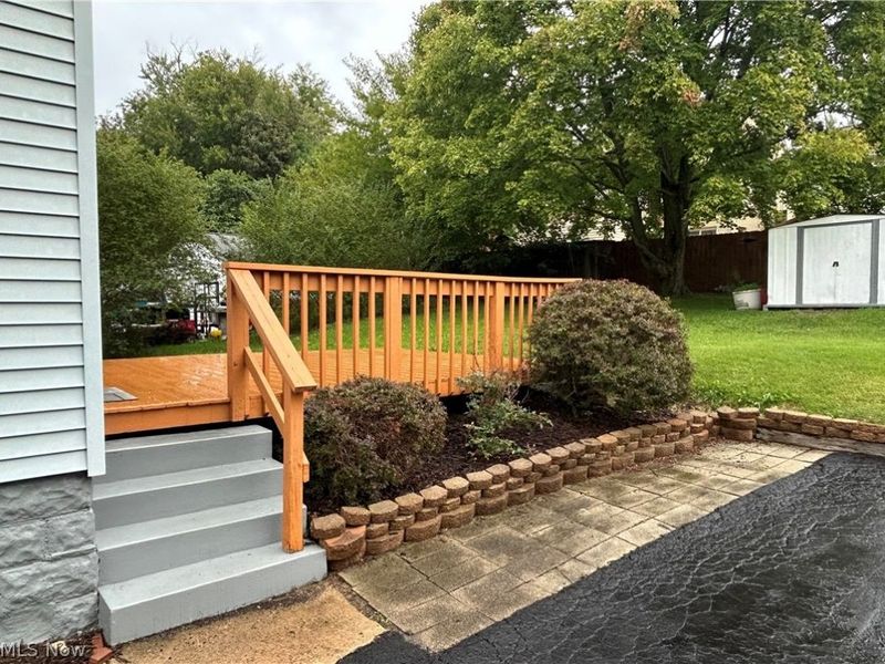 315 N Bentley Avenue, Niles, OH 44446 Photo 32