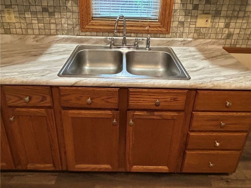315 N Bentley Avenue, Niles, OH 44446 Photo 9