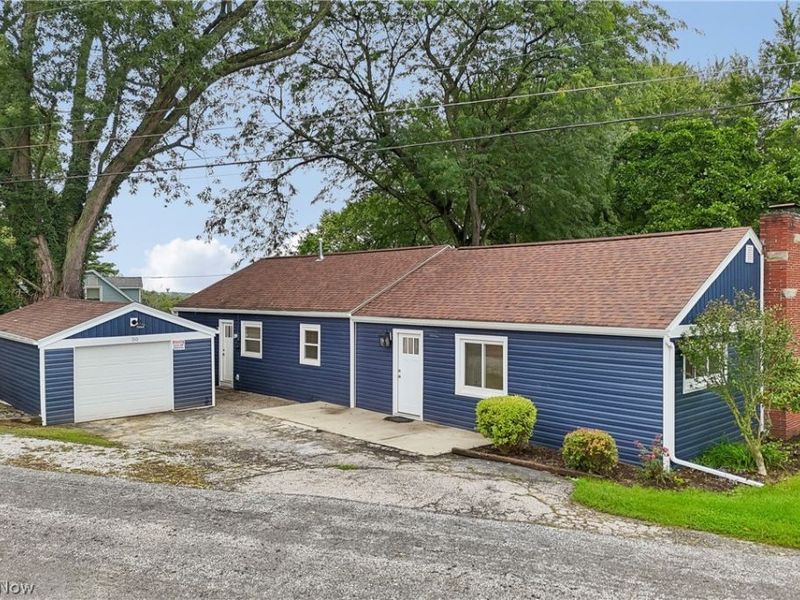 50 S Glencoe Drive , Akron, OH 44319 Photo 40