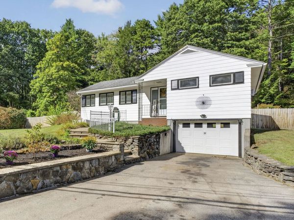 39 Oak Street, Rochester, NH 03839