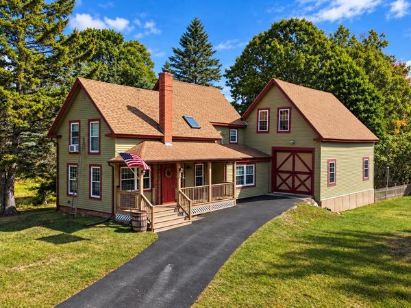 61 Pond Road , Lewiston, ME 04240