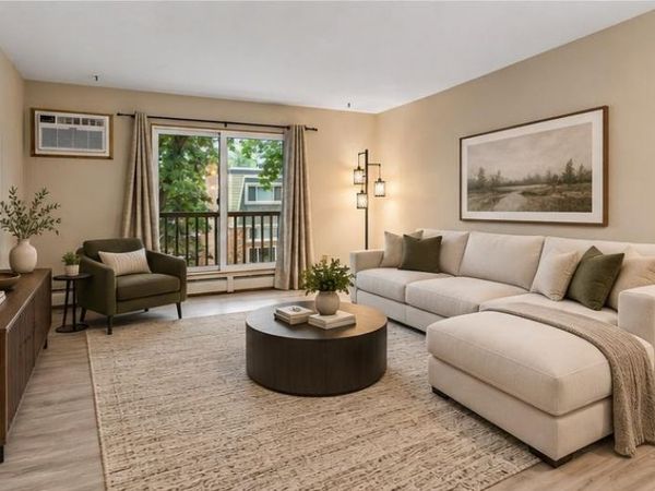 7414 W 22nd Street, Unit 302, Saint Louis Park, MN 55426
